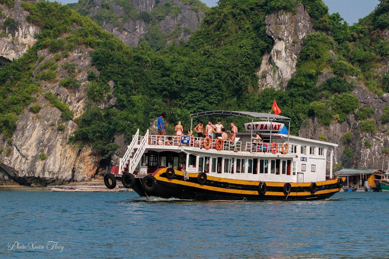 Cat Ba Hostel Cat Ba Island Bagian luar foto